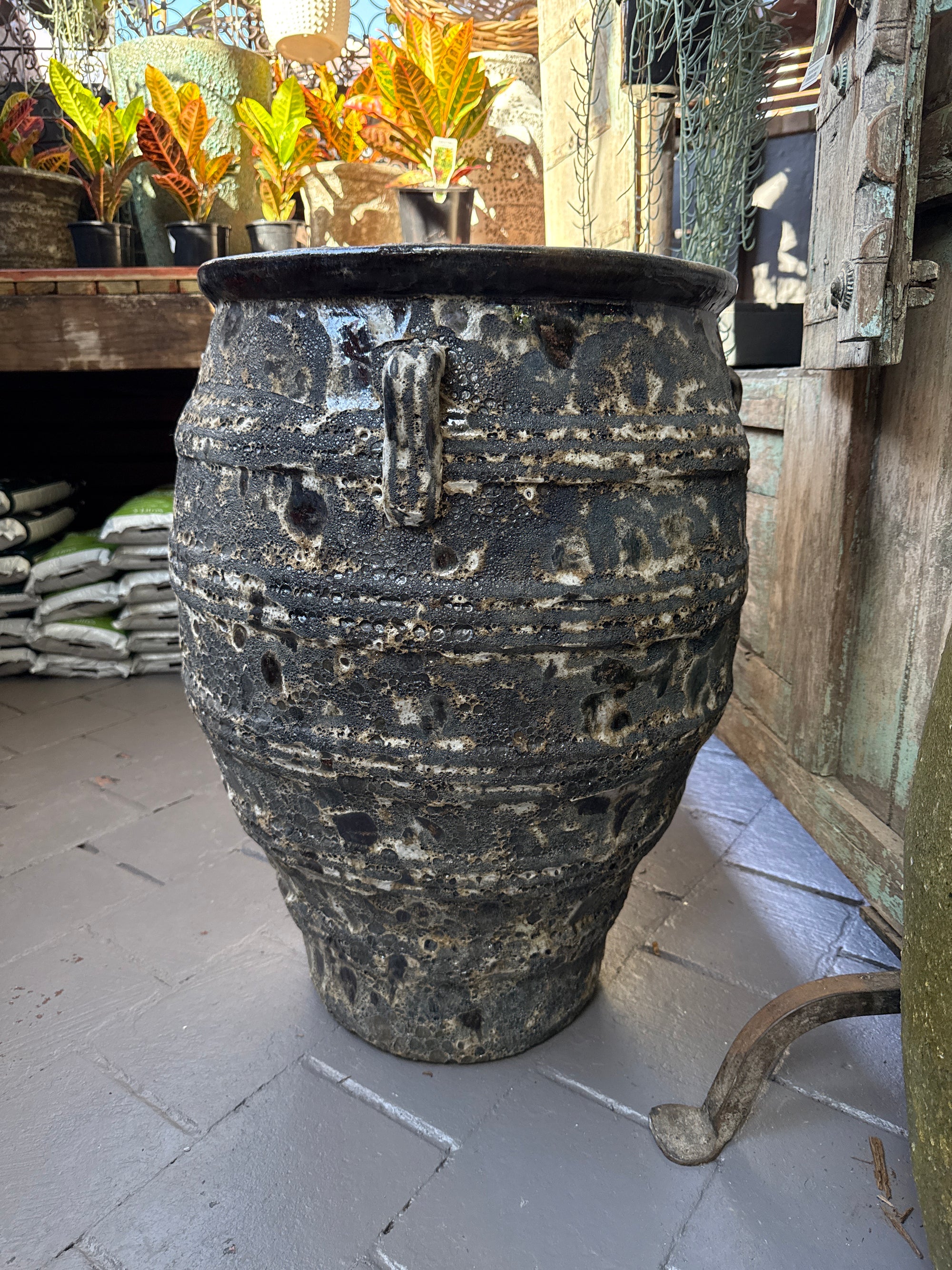 Santorini  Dark Urn