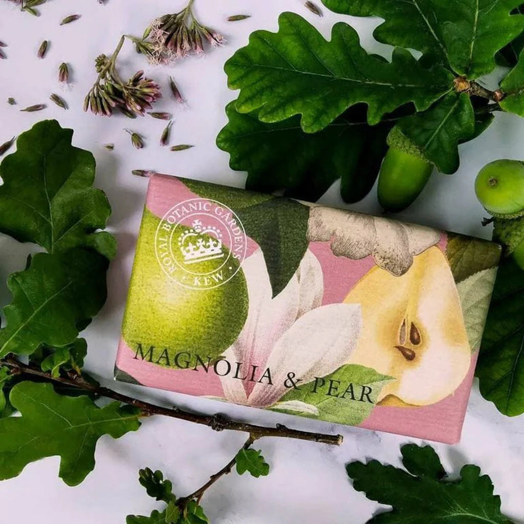 Kew Gardens Magnolia & Pear Soap Bar